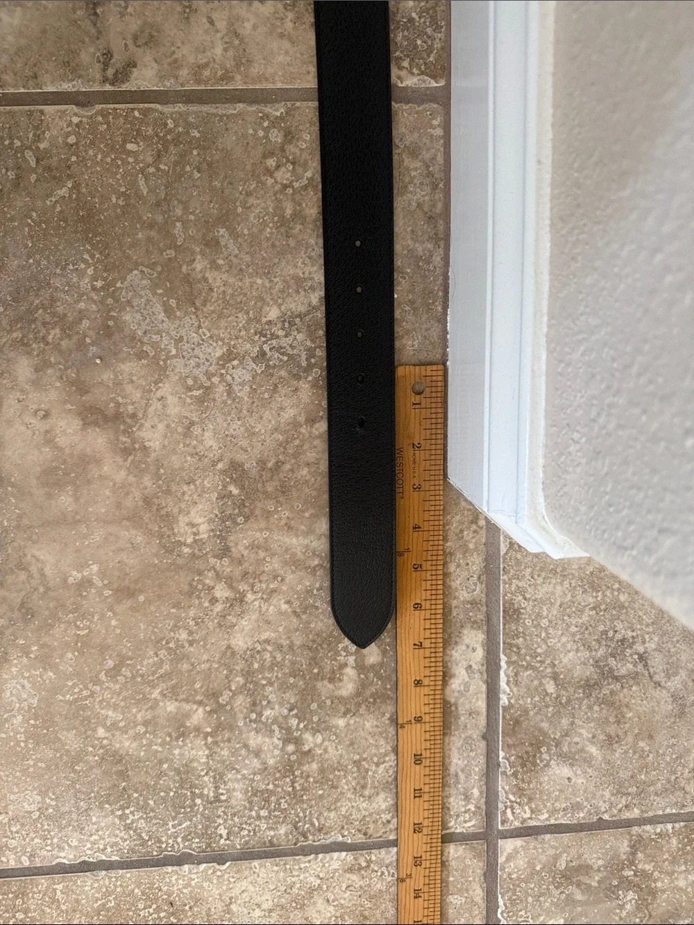Gucci Black Leather Belt with Silver Double G Buckle